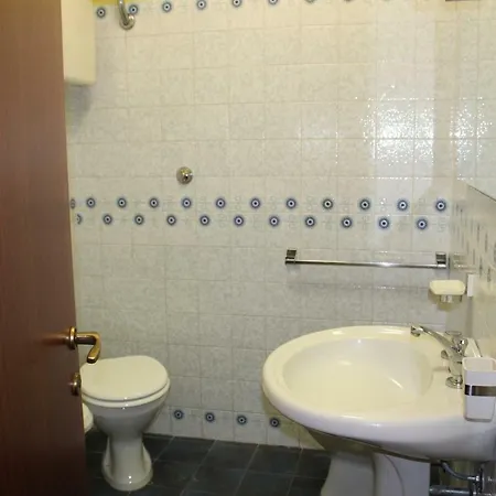 Trilo Roma Apartman Numana