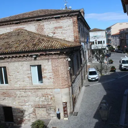 Apartment Trilo Roma Numana